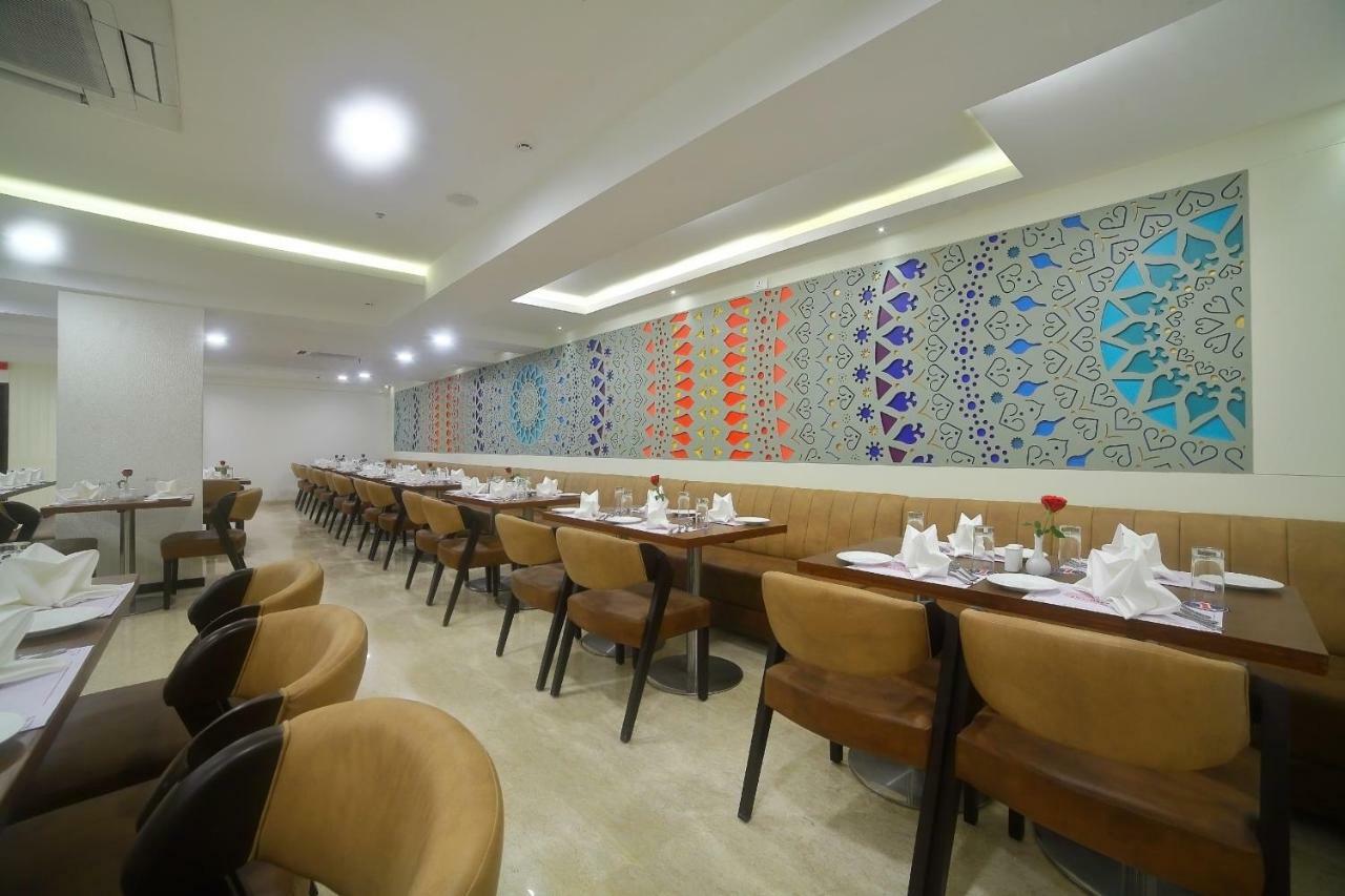 Incredible One Hotel Secundurabad Buitenkant foto